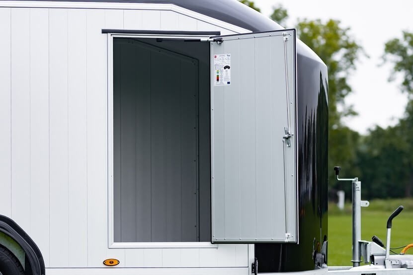 Debon Roadster 900 skaphenger F