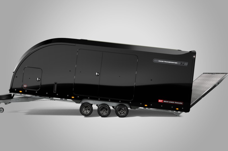 Brian James race Transporter med elektrohydraulisk tilt og rampe