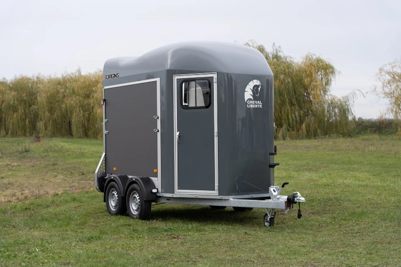 Cheval Libertè Gold Origins er en hestehenger